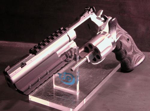 Artikelbild 11 des Artikels “Shooters Shop White-Diamond PRACTICAL-LUX PLUS DuoTone S&W 686  6"Zoll 357 Magnum “