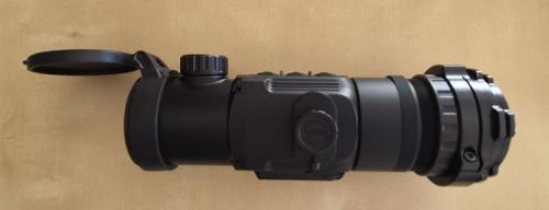 Artikelbild 4 des Artikels “GEBRAUCHTGERÄT: Infiray Xeye Clip CH50 W Wärmebildvorsatzgerät mit Präziser Jagen MULTi Adapter 62mm & Zubehör “