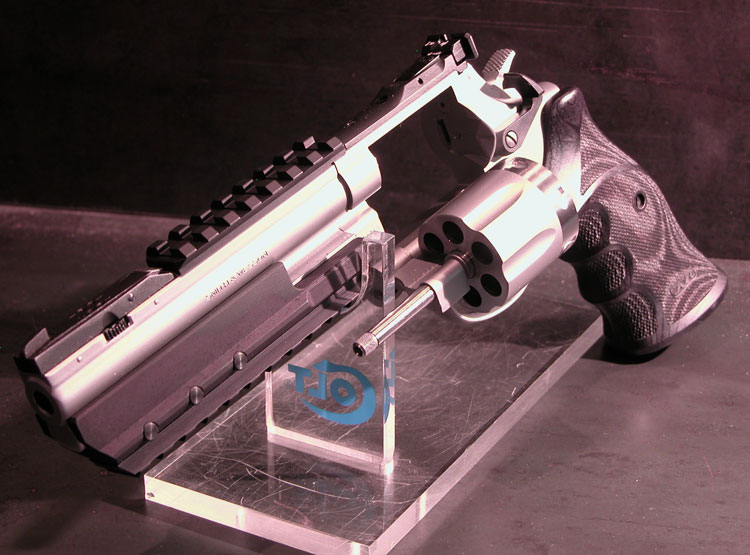 Artikelbild 11 des Artikels “Shooters Shop White-Diamond PRACTICAL-LUX PLUS DuoTone S&W 686  6"Zoll 357 Magnum “